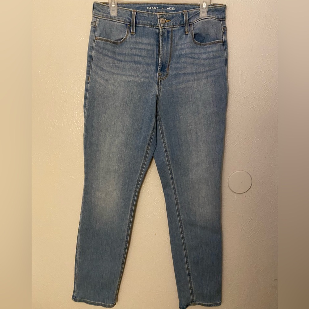 Old Navy Women's High-Rise Straight Jeans in Light Blue